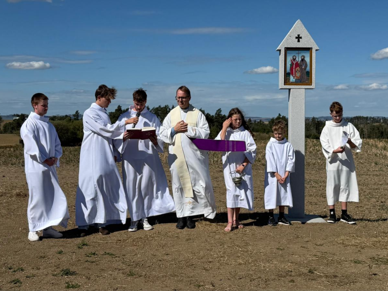 Nová Boží muka sv. Cyrila a Metoděje byla slavnostně odhalena