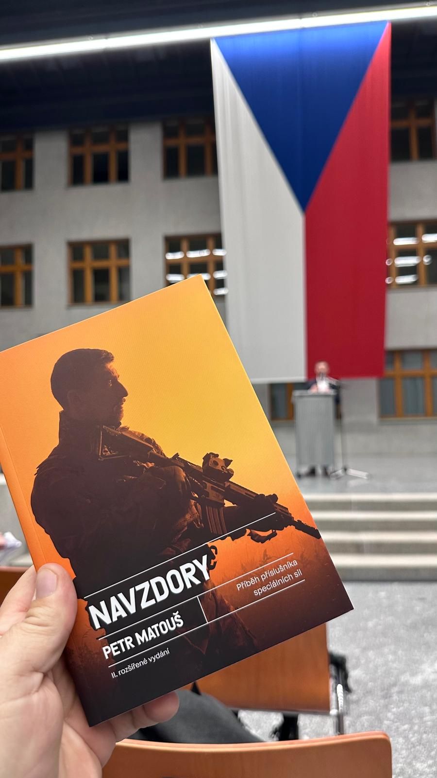 KŘEST KNIHY PETRA MATOUŠE